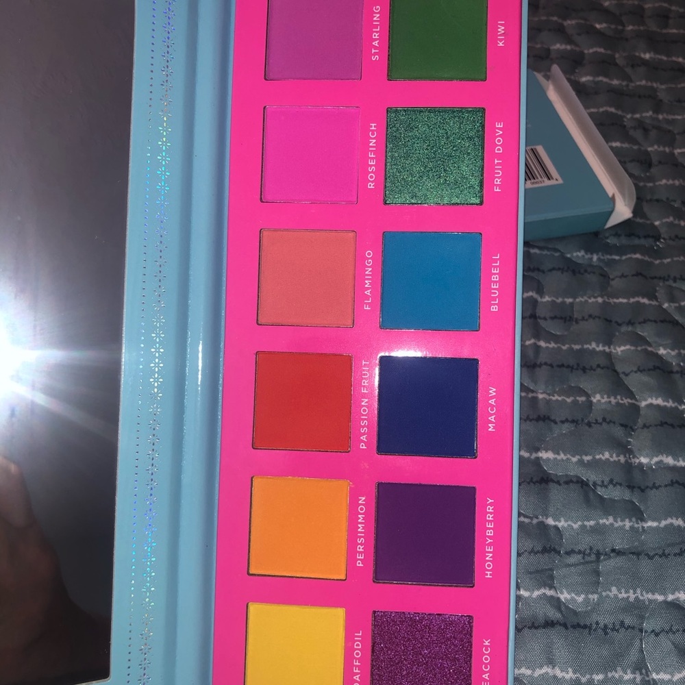 Ace Beaute eye palette - Picture 2 of 9